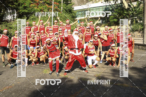 Compra tus fotos del eventoSubida do Papai Noel - treino da Equipe P� carioca En Fotop
