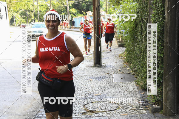 Compre as suas fotos do eventoSubida do Papai Noel - treino da Equipe P� carioca no Fotop