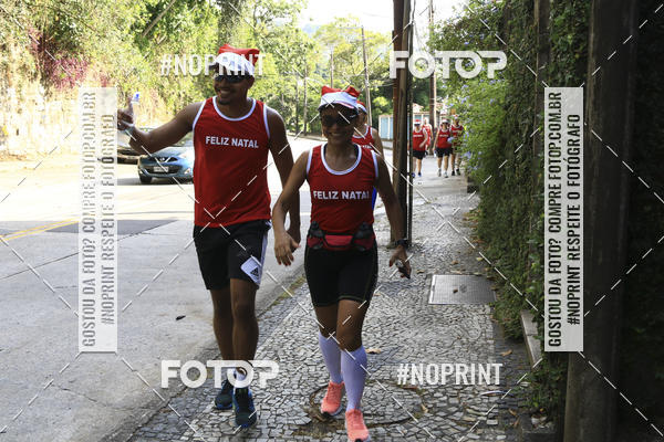 Compra tus fotos del eventoSubida do Papai Noel - treino da Equipe P� carioca En Fotop