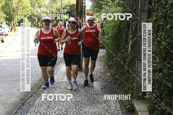 Compra tus fotos del eventoSubida do Papai Noel - treino da Equipe P� carioca En Fotop