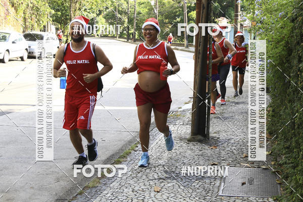 Compra tus fotos del eventoSubida do Papai Noel - treino da Equipe P� carioca En Fotop