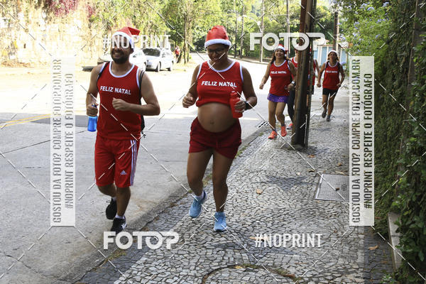 Compra tus fotos del eventoSubida do Papai Noel - treino da Equipe P� carioca En Fotop