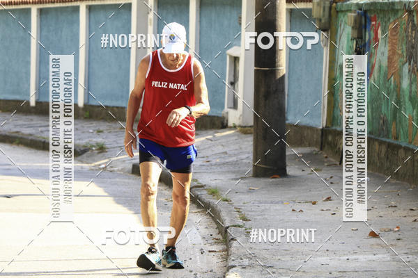 Compra tus fotos del eventoSubida do Papai Noel - treino da Equipe P� carioca En Fotop