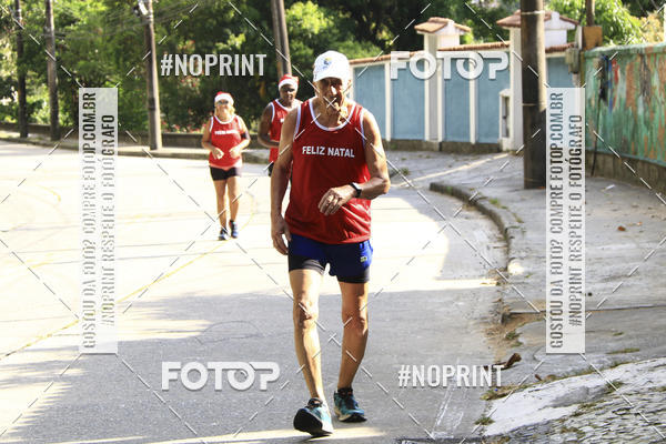 Compra tus fotos del eventoSubida do Papai Noel - treino da Equipe P� carioca En Fotop