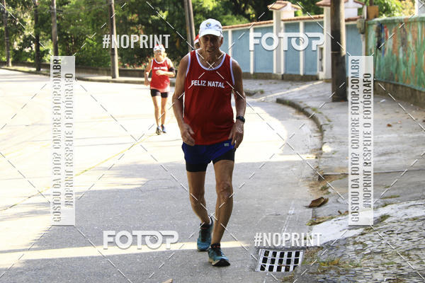 Compra tus fotos del eventoSubida do Papai Noel - treino da Equipe P� carioca En Fotop