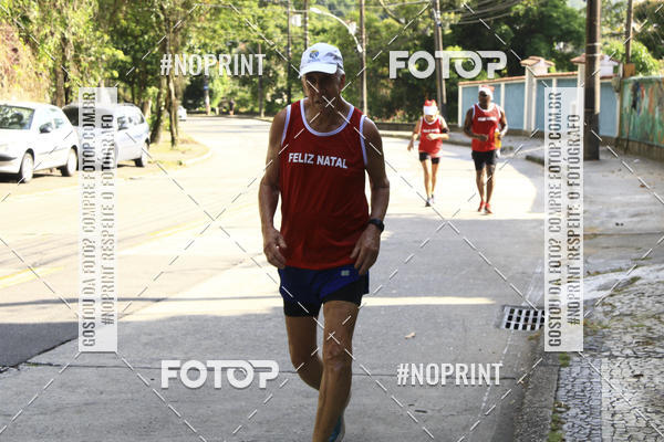 Compra tus fotos del eventoSubida do Papai Noel - treino da Equipe P� carioca En Fotop