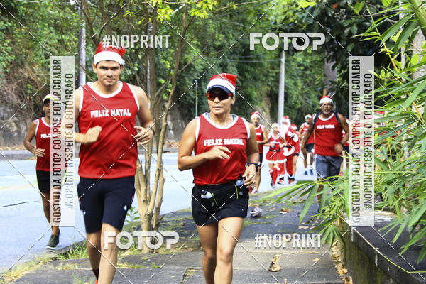 Acquista le foto dell'eventoSubida do Papai Noel - treino da Equipe P� carioca in Fotop