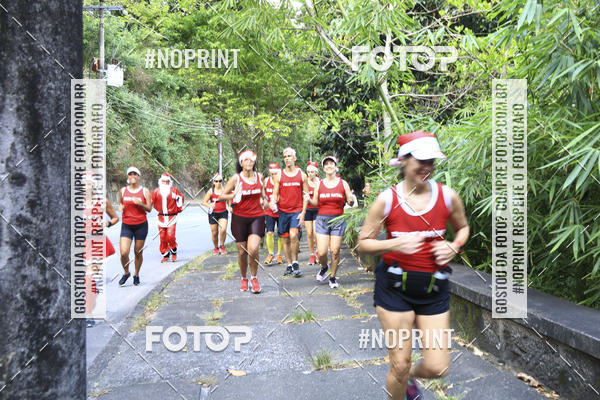 Acquista le foto dell'eventoSubida do Papai Noel - treino da Equipe P� carioca in Fotop