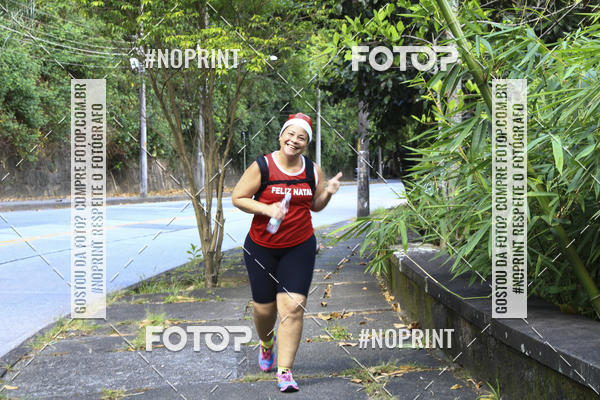 Achetez vos photos de l'�v�nementSubida do Papai Noel - treino da Equipe P� carioca sur Fotop