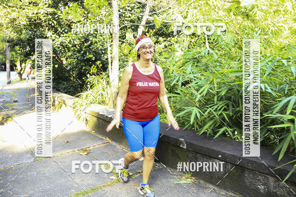 Achetez vos photos de l'�v�nementSubida do Papai Noel - treino da Equipe P� carioca sur Fotop