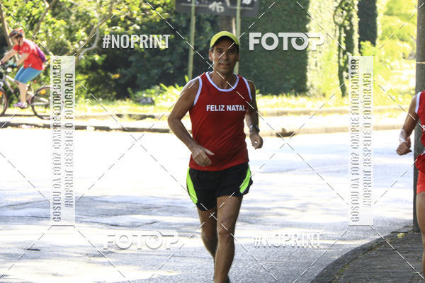 Buy your photos of the eventSubida do Papai Noel - treino da Equipe P� carioca on Fotop