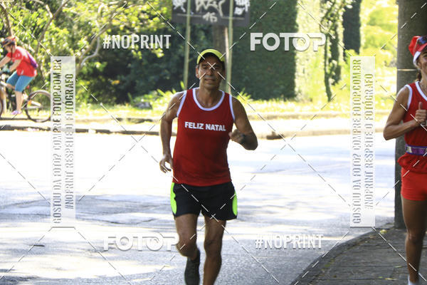 Buy your photos of the eventSubida do Papai Noel - treino da Equipe P� carioca on Fotop