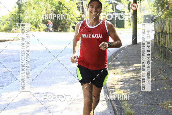 Buy your photos of the eventSubida do Papai Noel - treino da Equipe P� carioca on Fotop