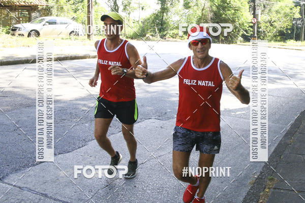 Buy your photos of the eventSubida do Papai Noel - treino da Equipe P� carioca on Fotop