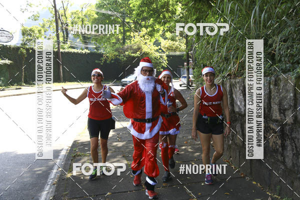 Achetez vos photos de l'�v�nementSubida do Papai Noel - treino da Equipe P� carioca sur Fotop