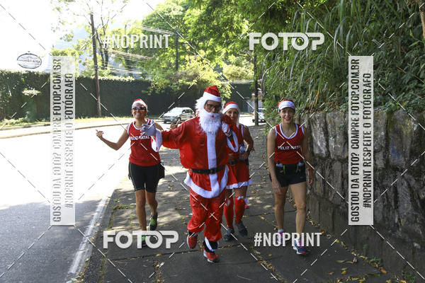 Achetez vos photos de l'�v�nementSubida do Papai Noel - treino da Equipe P� carioca sur Fotop