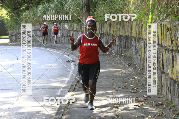 Compra tus fotos del eventoSubida do Papai Noel - treino da Equipe P� carioca En Fotop