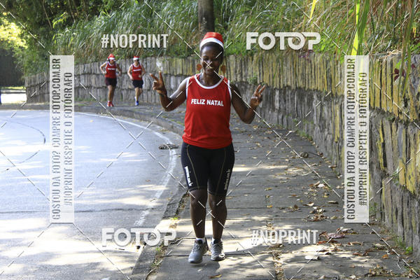 Compra tus fotos del eventoSubida do Papai Noel - treino da Equipe P� carioca En Fotop