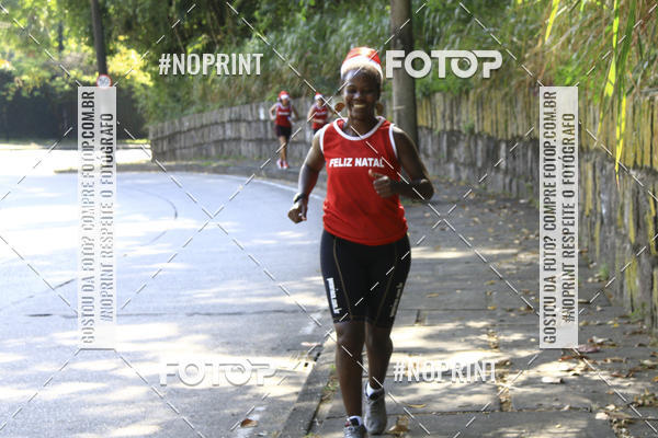 Compra tus fotos del eventoSubida do Papai Noel - treino da Equipe P� carioca En Fotop