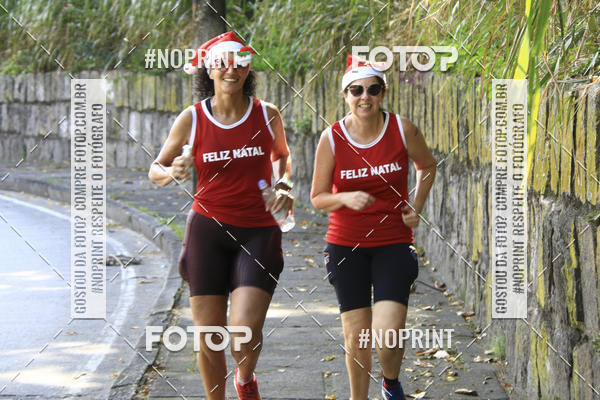 Compra tus fotos del eventoSubida do Papai Noel - treino da Equipe P� carioca En Fotop