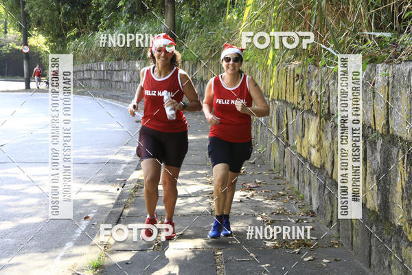 Compra tus fotos del eventoSubida do Papai Noel - treino da Equipe P� carioca En Fotop