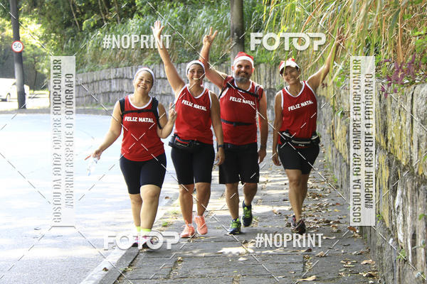 Buy your photos of the eventSubida do Papai Noel - treino da Equipe P� carioca on Fotop