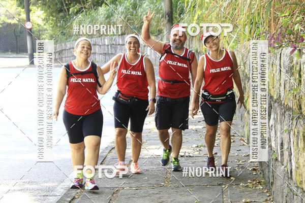 Buy your photos of the eventSubida do Papai Noel - treino da Equipe P� carioca on Fotop