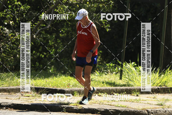 Buy your photos of the eventSubida do Papai Noel - treino da Equipe P� carioca on Fotop
