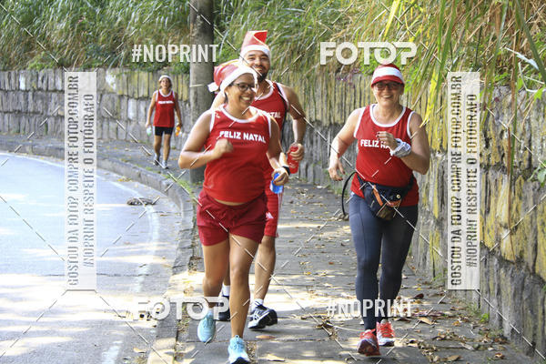 Compra tus fotos del eventoSubida do Papai Noel - treino da Equipe P� carioca En Fotop