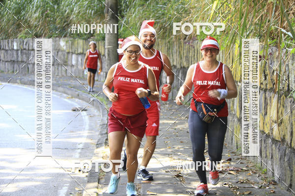 Compra tus fotos del eventoSubida do Papai Noel - treino da Equipe P� carioca En Fotop