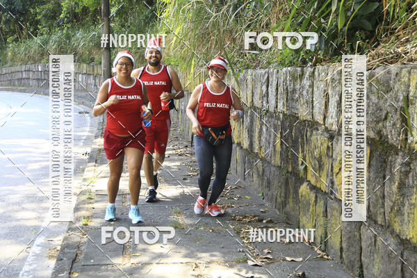 Compra tus fotos del eventoSubida do Papai Noel - treino da Equipe P� carioca En Fotop