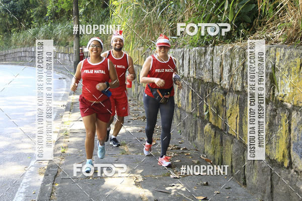 Compra tus fotos del eventoSubida do Papai Noel - treino da Equipe P� carioca En Fotop