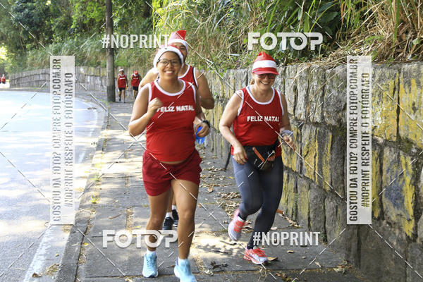 Compra tus fotos del eventoSubida do Papai Noel - treino da Equipe P� carioca En Fotop