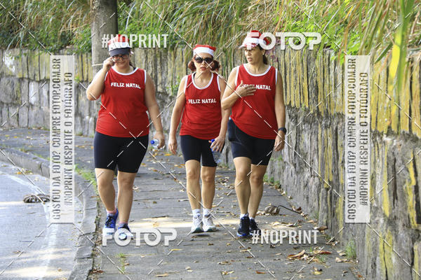 Compra tus fotos del eventoSubida do Papai Noel - treino da Equipe P� carioca En Fotop