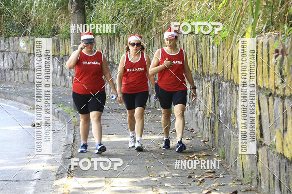 Compra tus fotos del eventoSubida do Papai Noel - treino da Equipe P� carioca En Fotop