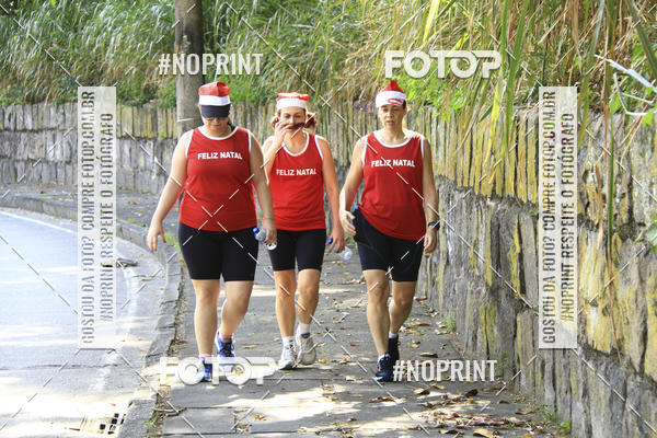 Compra tus fotos del eventoSubida do Papai Noel - treino da Equipe P� carioca En Fotop