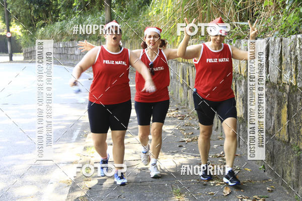 Compra tus fotos del eventoSubida do Papai Noel - treino da Equipe P� carioca En Fotop