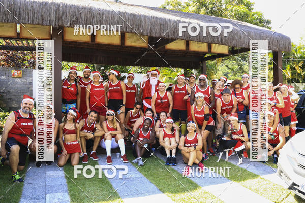 Compre as suas fotos do eventoSubida do Papai Noel - treino da Equipe P� carioca no Fotop