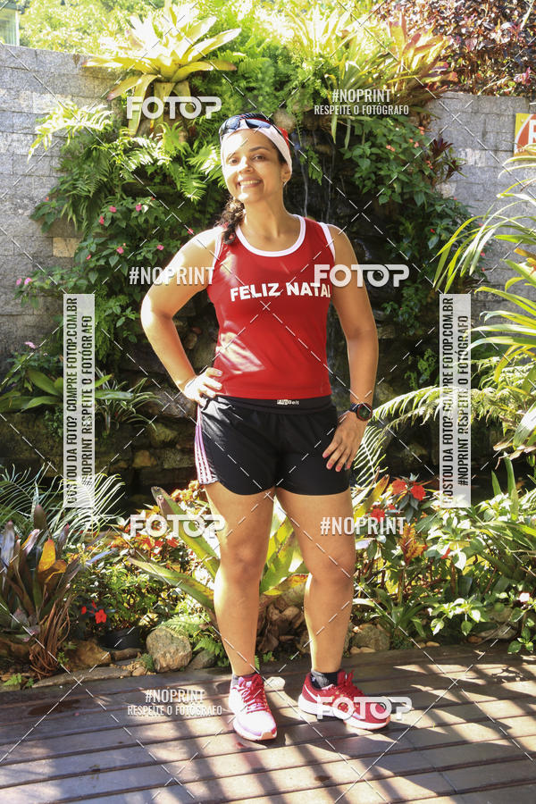 Compre suas fotos do eventoSubida do Papai Noel - treino da Equipe P� carioca no Fotop