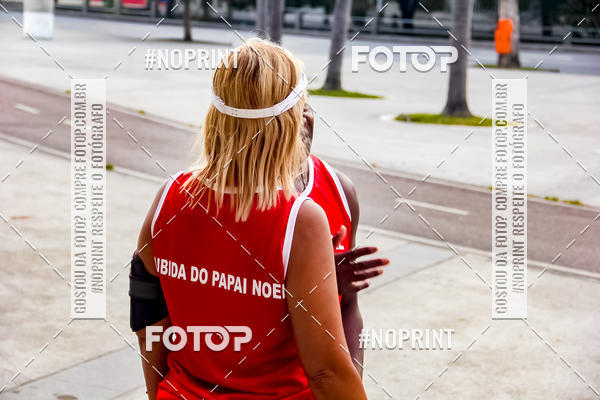 Compre as suas fotos do eventoSubida do Papai Noel - treino da Equipe P� carioca no Fotop