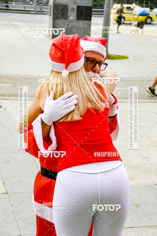 Compre as suas fotos do eventoSubida do Papai Noel - treino da Equipe P� carioca no Fotop