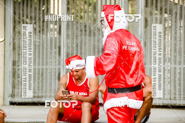 Compre as suas fotos do eventoSubida do Papai Noel - treino da Equipe P� carioca no Fotop