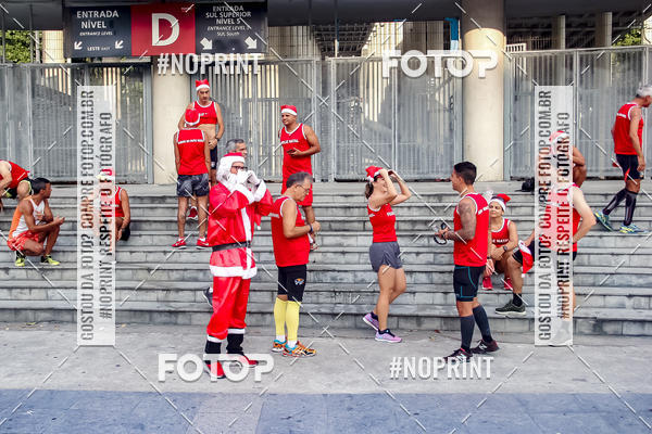 Compra tus fotos del eventoSubida do Papai Noel - treino da Equipe P� carioca En Fotop