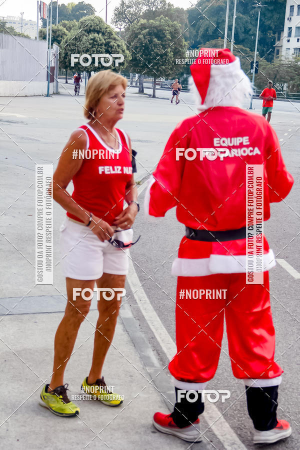 Compra tus fotos del eventoSubida do Papai Noel - treino da Equipe P� carioca En Fotop