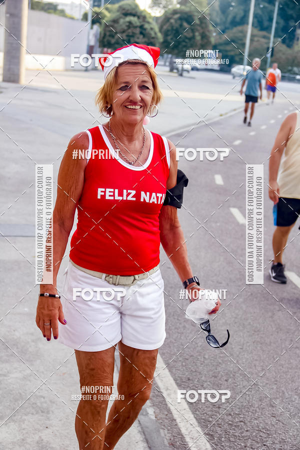 Compra tus fotos del eventoSubida do Papai Noel - treino da Equipe P� carioca En Fotop