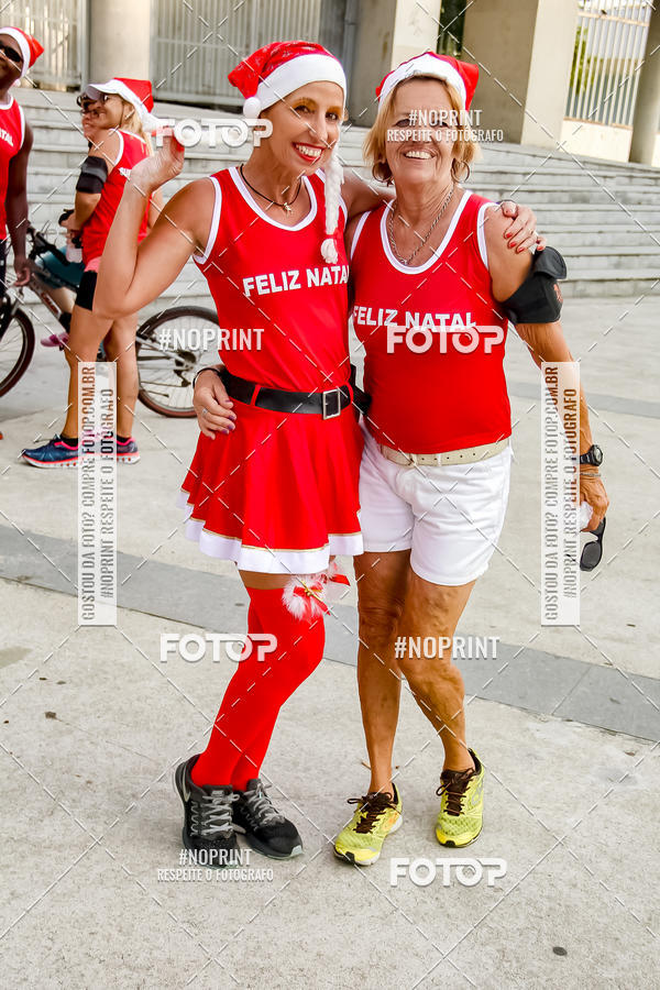 Acquista le foto dell'eventoSubida do Papai Noel - treino da Equipe P� carioca in Fotop