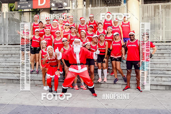 Compre suas fotos do eventoSubida do Papai Noel - treino da Equipe P� carioca no Fotop