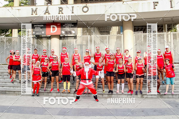 Buy your photos of the eventSubida do Papai Noel - treino da Equipe P� carioca on Fotop