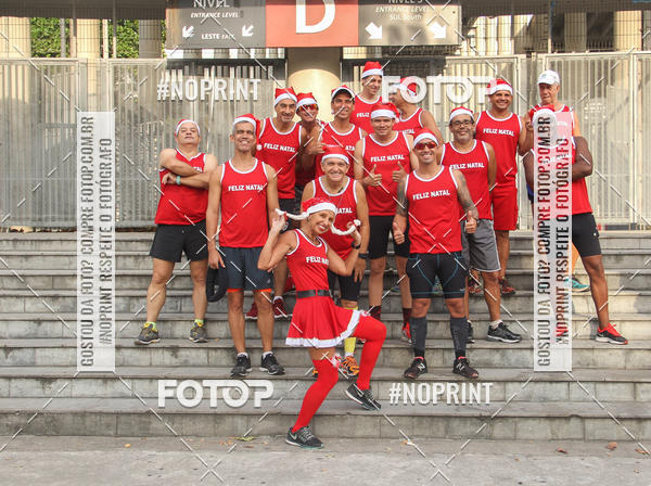 Compre suas fotos do eventoSubida do Papai Noel - treino da Equipe P� carioca no Fotop