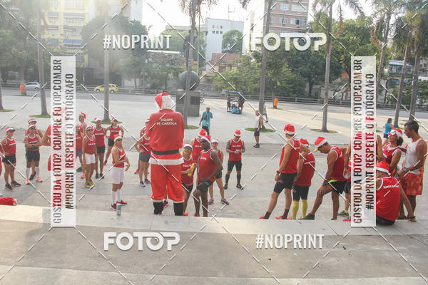 Compre suas fotos do eventoSubida do Papai Noel - treino da Equipe P� carioca no Fotop